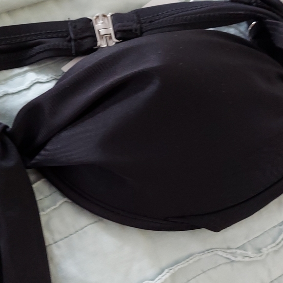 Gwell group black bikini top large - Picture 6 of 8